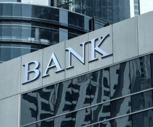 Big bank CEOs threaten fallout