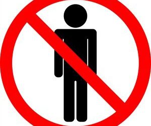 Securities dealer banned for shares manipulation