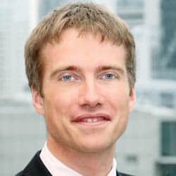 Growth in financial services recruitment defies market gloom