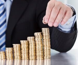 Wealth managers should offer insurance