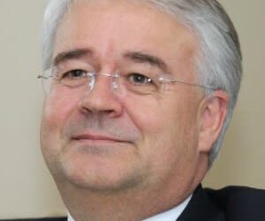 Vale Michael Andrew AO