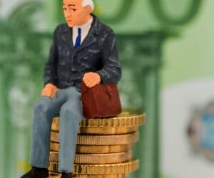 Half of new retirees face pension adversity: ISA