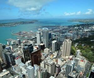 Sugarland purchase sweet for Stockland