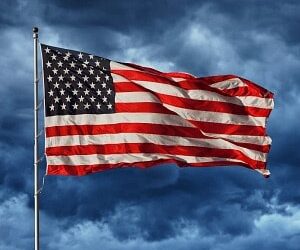 Americans urged to seek advice before ditching citizenship